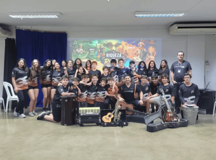 O som que une: alegria e identidade na música brasileira